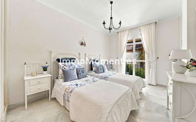 Wiederverkauf - Wohnung - Marbella - Nueva Andalucía