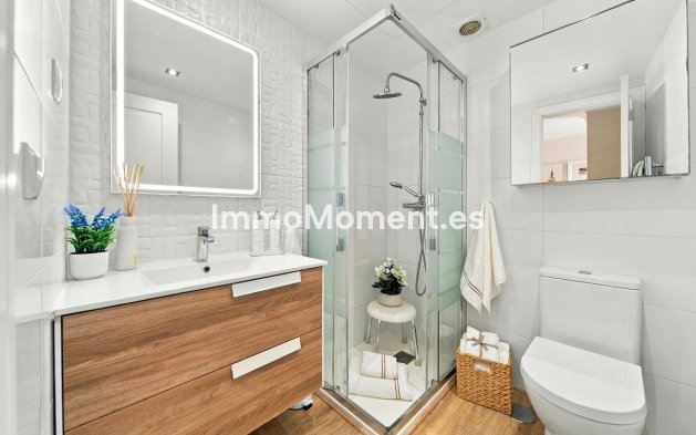 Wiederverkauf - Wohnung - Marbella - Nueva Andalucía