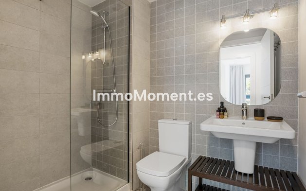 Revente - Appartement - Estepona  - Estepona Centro