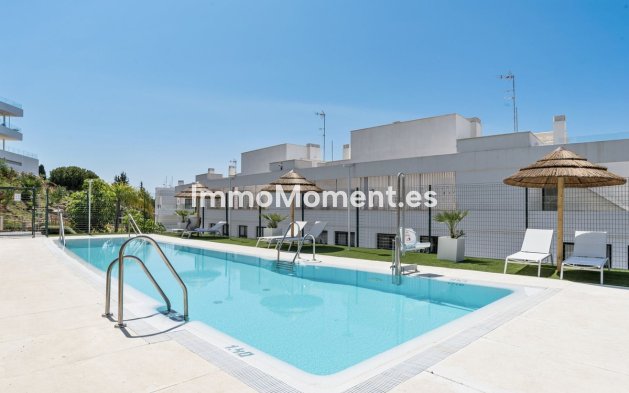 Revente - Appartement - Estepona  - Estepona Centro