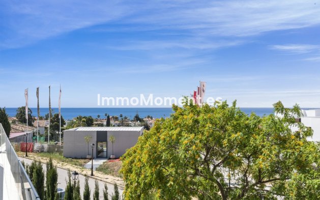 Revente - Appartement - Estepona  - Estepona Centro