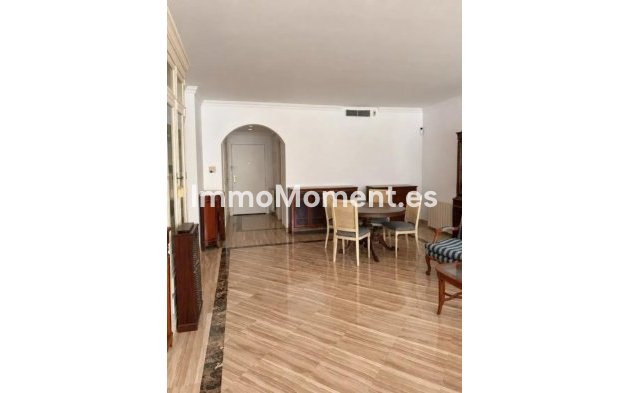 Wiederverkauf - Wohnung - Marbella - Marbella Centro