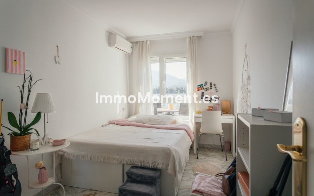 Resale - Apartment - Marbella - La Campana