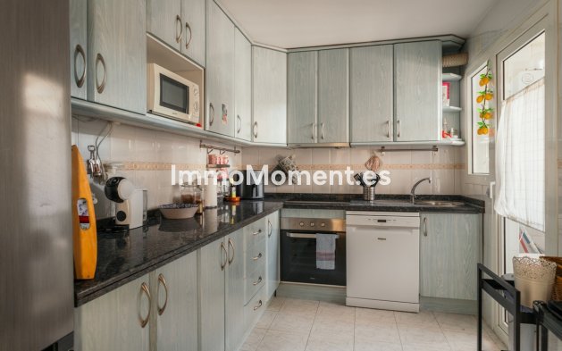 Resale - Apartment - Marbella - La Campana