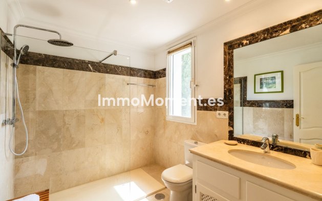 Resale - Detached villa - Inland  - Istán