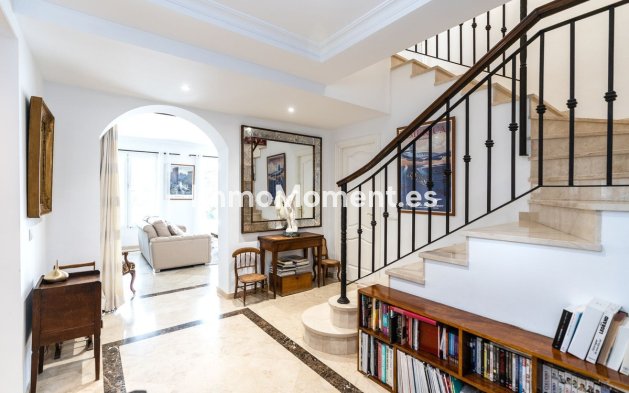 Resale - Detached villa - Inland  - Istán