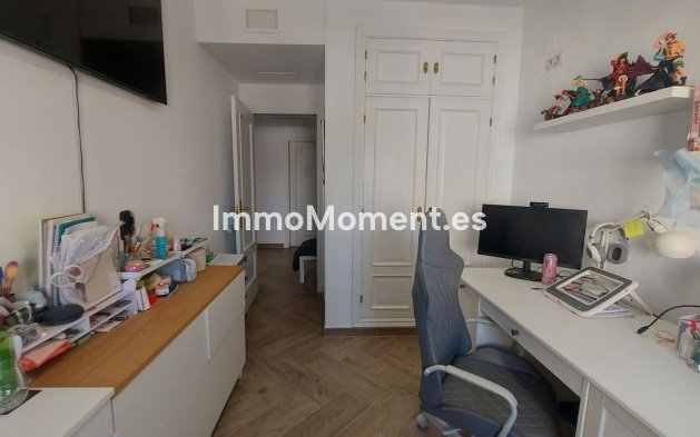 Resale - Apartment - Benalmadena - Torrequebrada