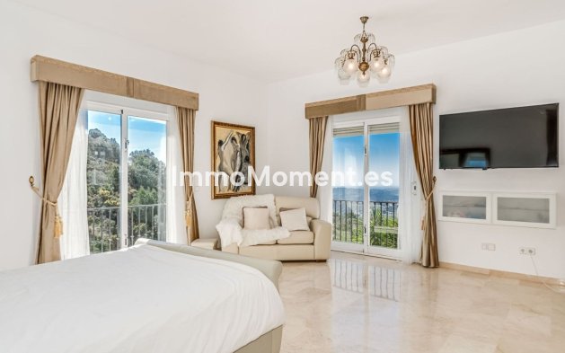 Reventa - Villa independiente - Mijas - Valtocado