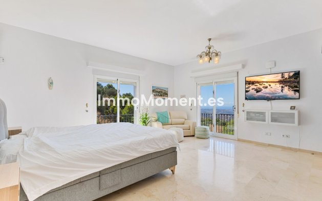Reventa - Villa independiente - Mijas - Valtocado