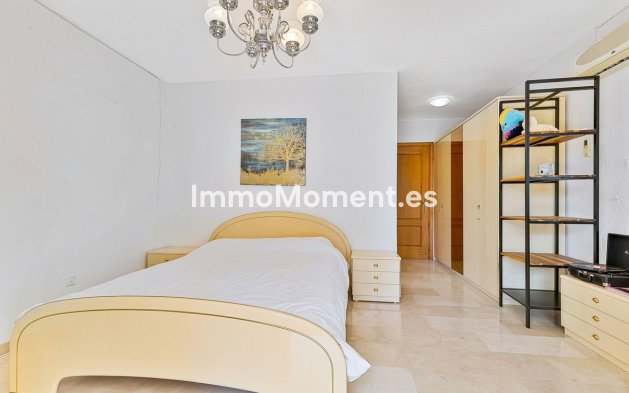 Reventa - Villa independiente - Mijas - Valtocado