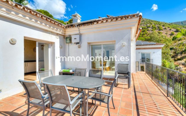 Reventa - Villa independiente - Mijas - Valtocado