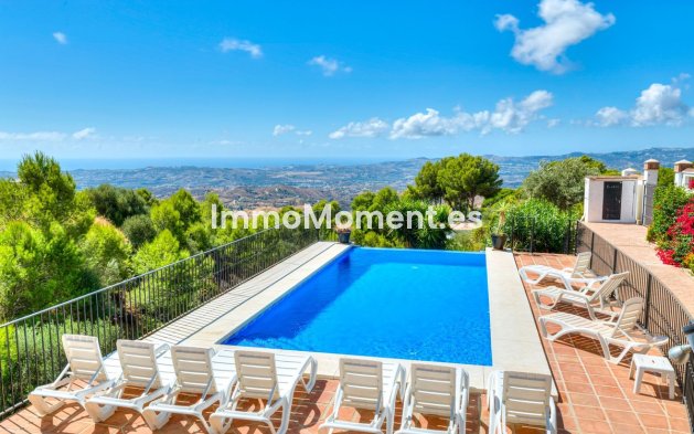 Reventa - Villa independiente - Mijas - Valtocado