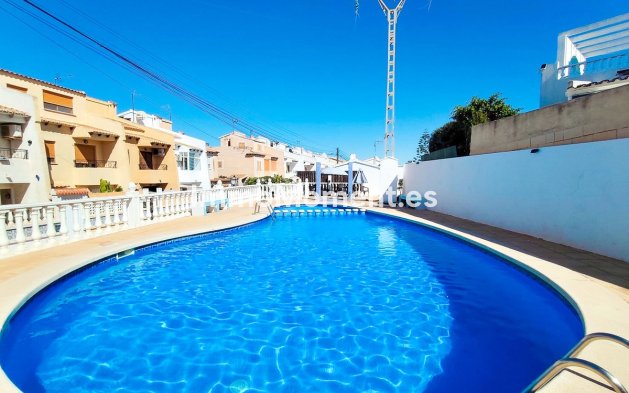 Bestaande woning - Rijtjeshuis - Torrevieja - Los Balcones - Los Altos del Edén