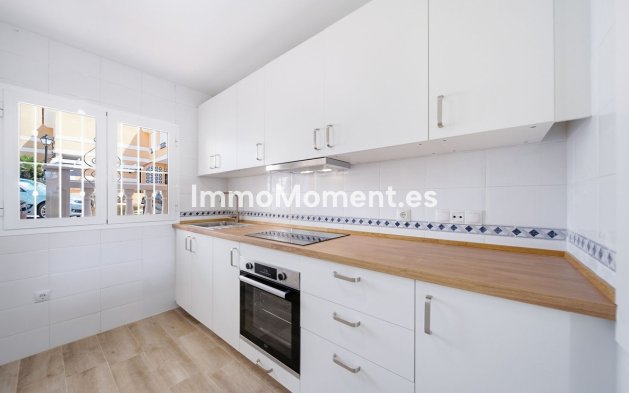 Wiederverkauf - Reihenhaus - Manilva - La Duquesa