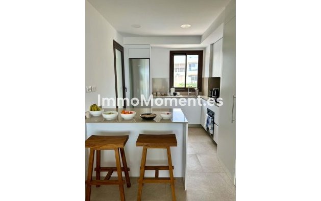 Wiederverkauf - Wohnung - Estepona  - Estepona Centro