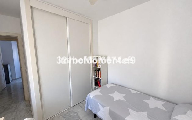 Resale - Apartment - Casares - Doña Julia
