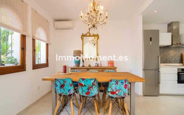 Resale - Townhouse - Alfaz del Pi - Albir