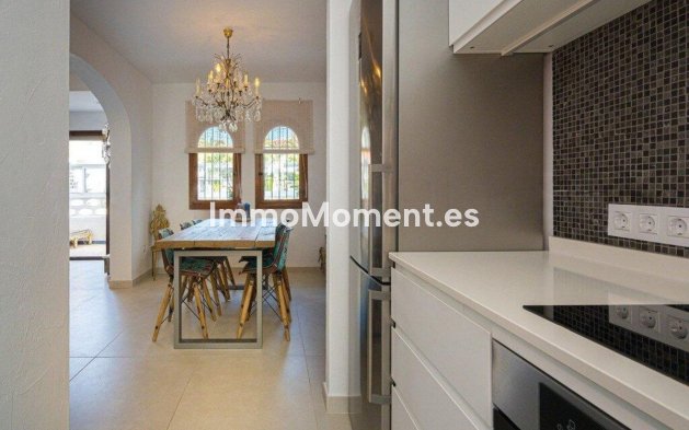 Resale - Townhouse - Alfaz del Pi - Albir