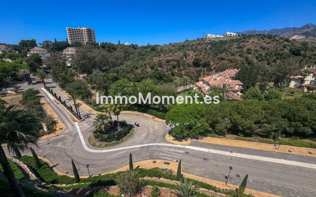 Resale - Apartment - Marbella - Río Real