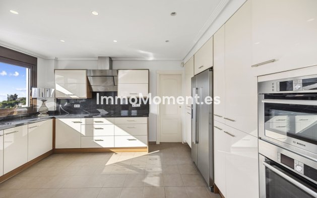 Resale - Detached villa - Benahavís - Benahavís Centro