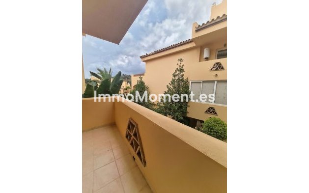Resale - Apartment - Marbella - Elviria