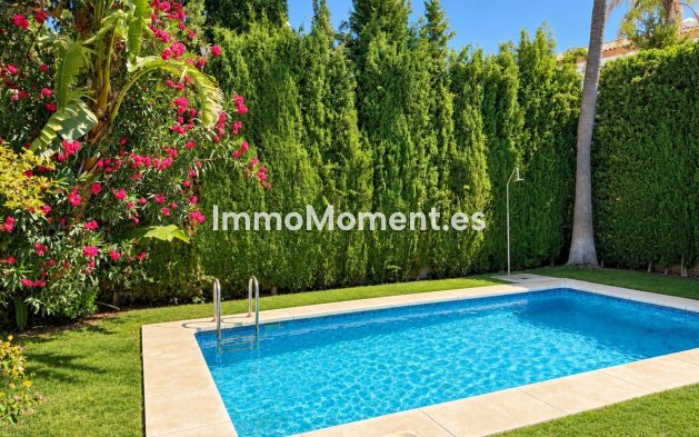 Bestaande woning - Vrijstaande villa - Estepona  - Selwo