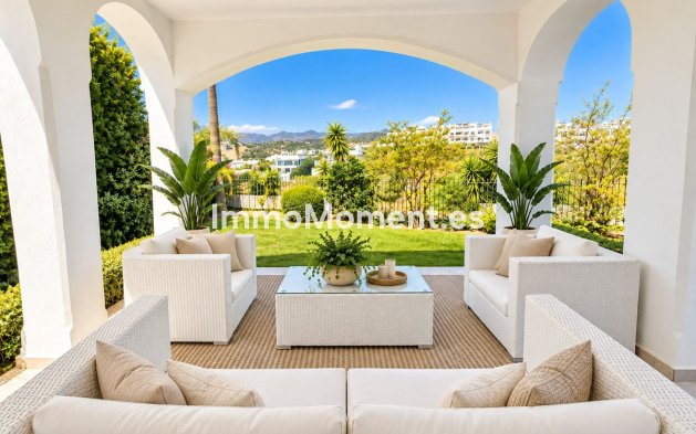 Bestaande woning - Vrijstaande villa - Estepona  - Selwo