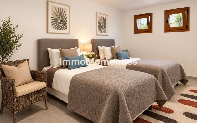 Bestaande woning - Vrijstaande villa - Estepona  - Selwo