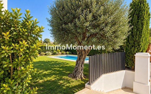 Bestaande woning - Vrijstaande villa - Estepona  - Selwo