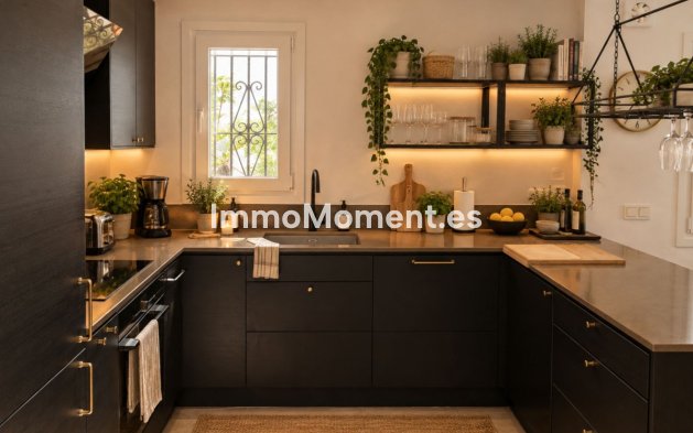 Wiederverkauf - Wohnung - Marbella - San Pedro de Alcántara