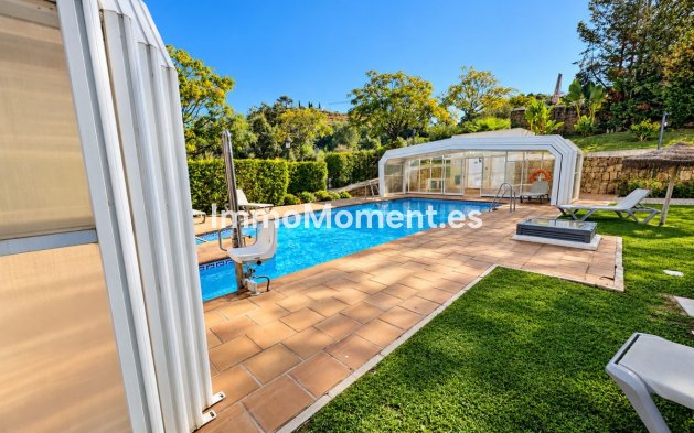 Resale - Apartment - Marbella - Elviria