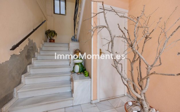 Resale - Apartment - Torrevieja - Torrevieja Centro