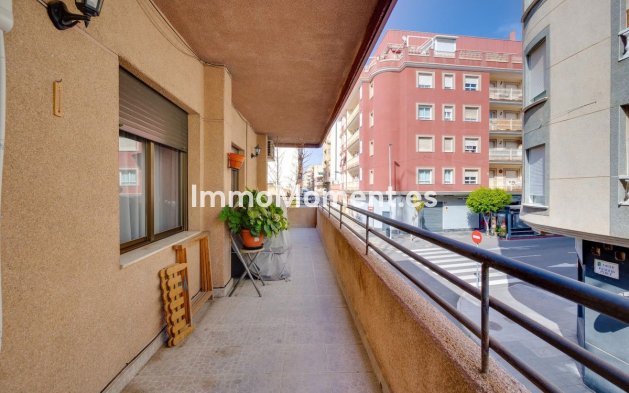 Resale - Apartment - Torrevieja - Torrevieja Centro