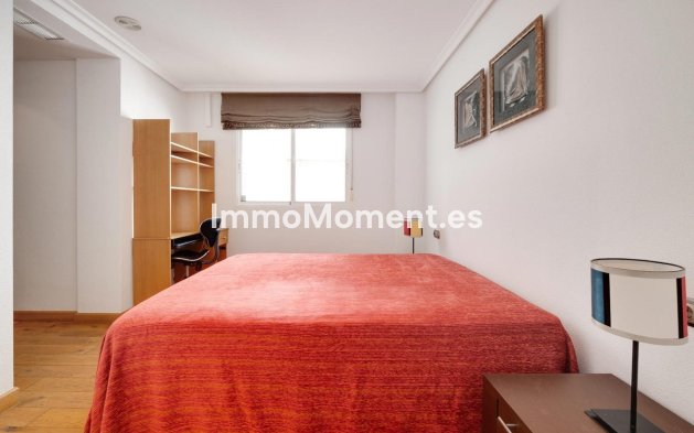 Wiederverkauf - Wohnung - Torrevieja - Torrevieja Centro
