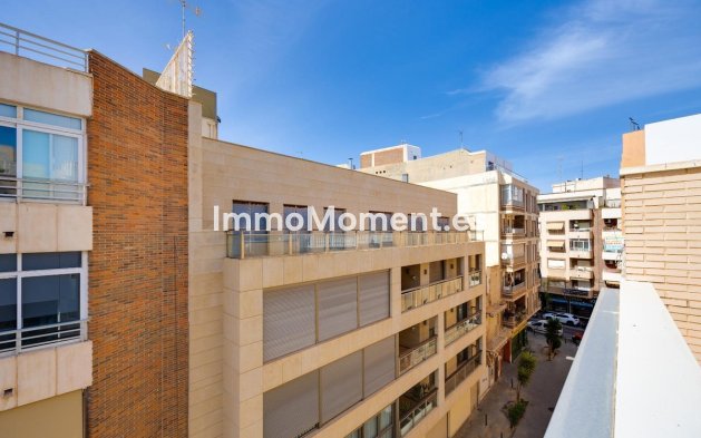 Wiederverkauf - Wohnung - Torrevieja - Torrevieja Centro
