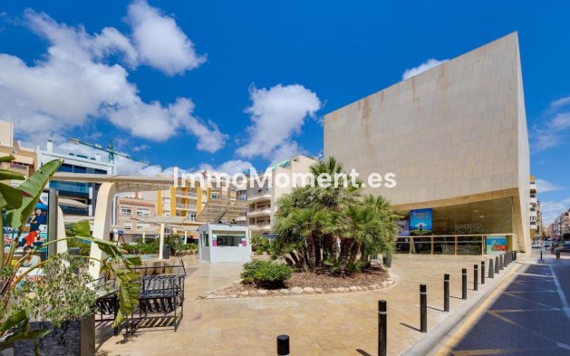 Wiederverkauf - Wohnung - Torrevieja - Torrevieja Centro