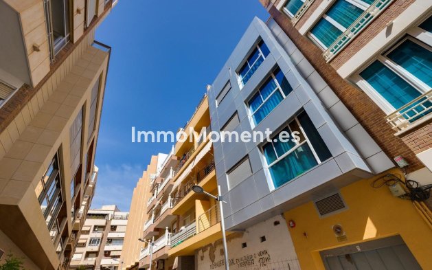 Wiederverkauf - Wohnung - Torrevieja - Torrevieja Centro