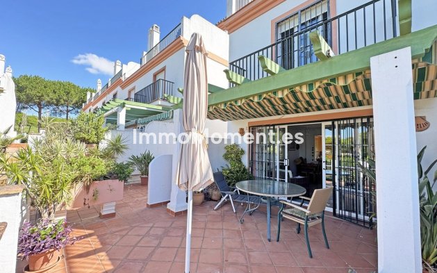 Resale - Townhouse - Marbella - Cabopino