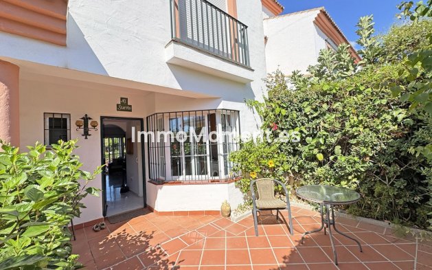 Resale - Townhouse - Marbella - Cabopino