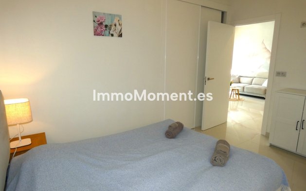 Resale - Apartment - Torrevieja - Torrevieja Centro
