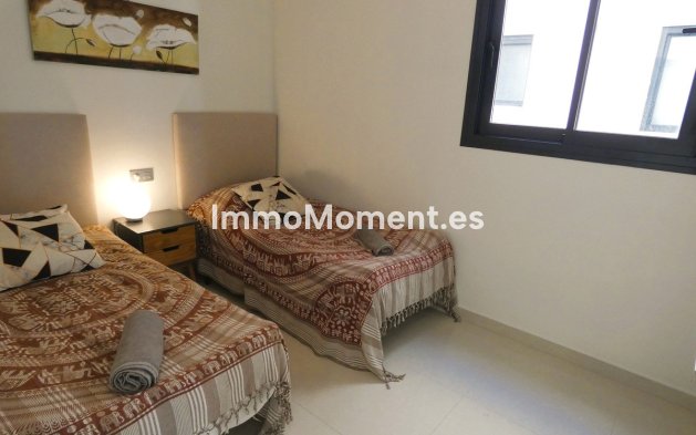 Resale - Apartment - Torrevieja - Torrevieja Centro