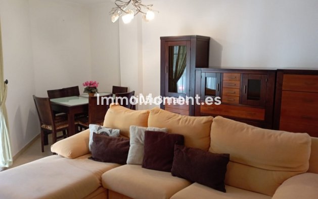 Resale - Apartment - Málaga - La Trinidad