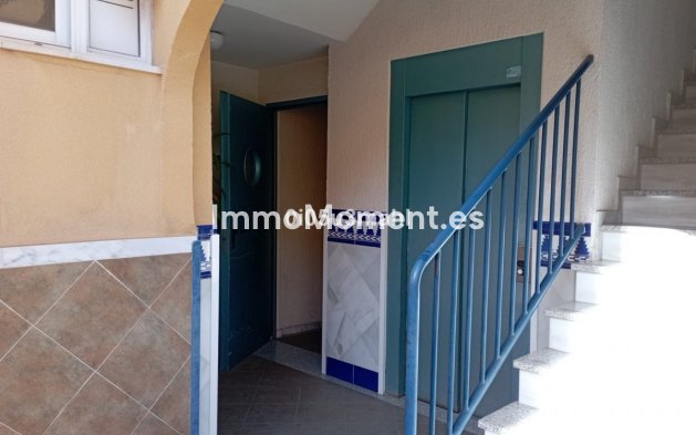 Resale - Apartment - Málaga - La Trinidad