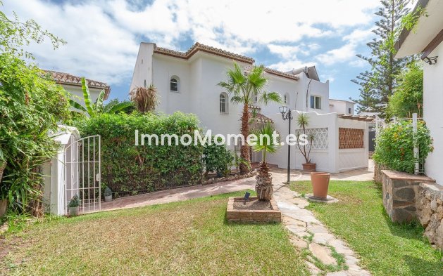 Reventa - Villa independiente - Marbella - Elviria