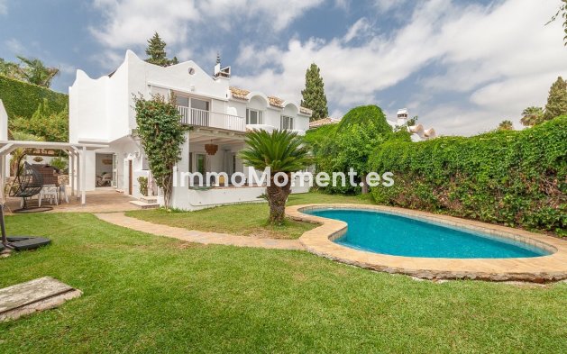 Reventa - Villa independiente - Marbella - Elviria