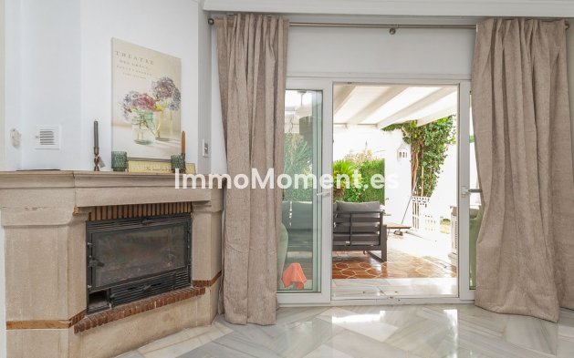 Reventa - Villa independiente - Marbella - Elviria