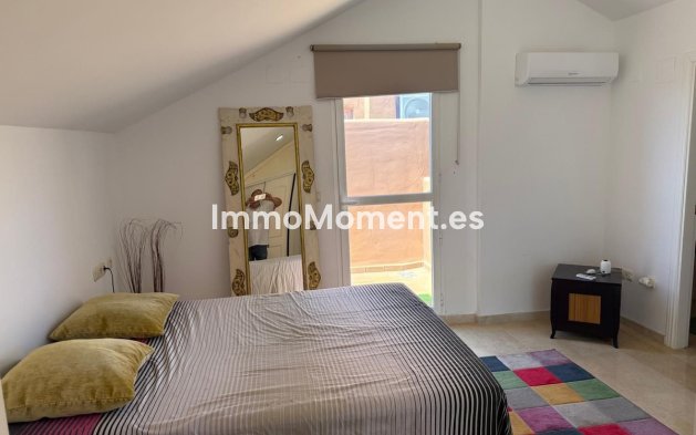 Resale - Apartment - Marbella - Elviria