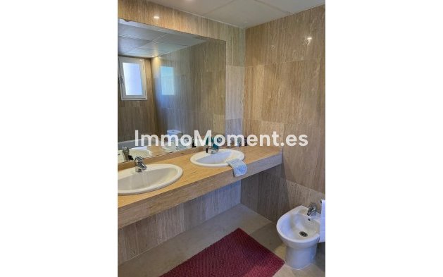Resale - Apartment - Marbella - Elviria