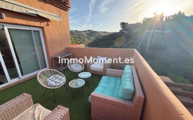 Resale - Apartment - Marbella - Elviria