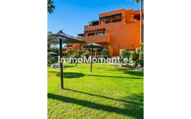 Resale - Apartment - Estepona - Estepona Centro